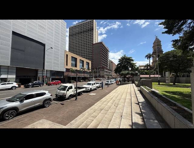 154M² OFFICE TO LET IN DURBAN CENTRAL
